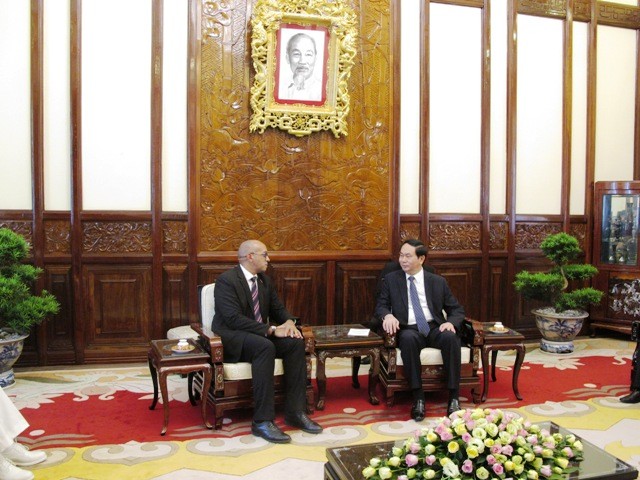 Tran Dai Quang rencontre des ambassadeurs - ảnh 1